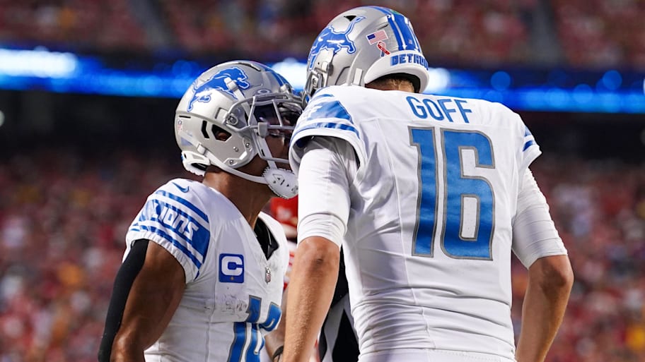 Amon-Ra St. Brown and Jared Goff