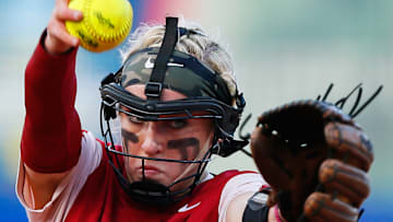 Jordy Bahl throws a pitch for the Nebraska Cornhuskers