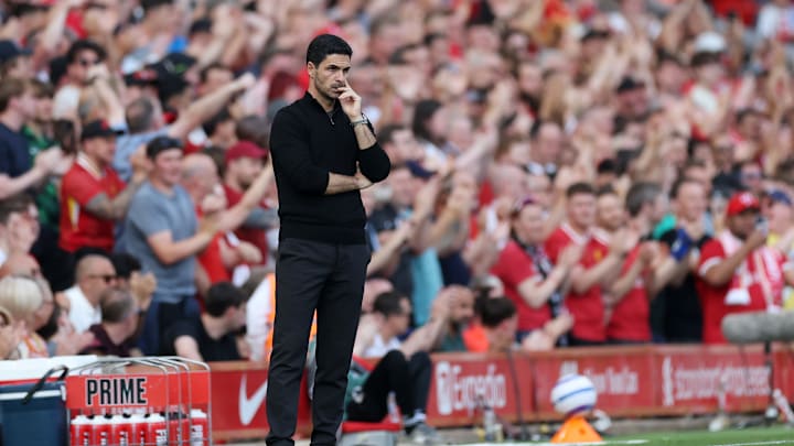 Liverpool FC v Arsenal FC - Premier League Liverpool FC v Arsenal FC - Premier League