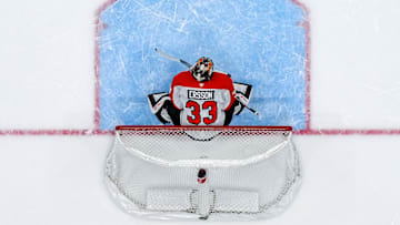Philadelphia Flyers v Vancouver Canucks