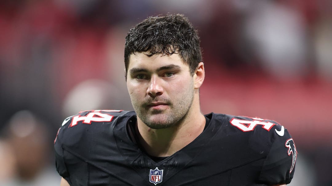 Atlanta Falcons linebacker Troy Andersen
