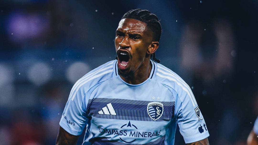 André Luiz scored his first goal for Sporting Kansas City in a win over LAFC. 