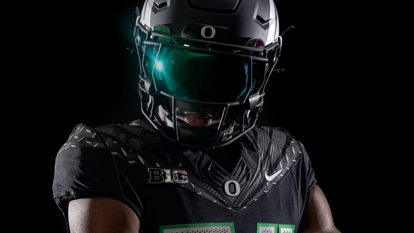 Black oregon jersey discount