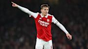 Com Odegaard e cia, o Arsenal luta para seguir vivo na FA Cup.