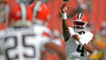 Cleveland Browns quarterback Deshaun Watson (4) participates in drills before an NFL preseason football game at Cleveland Browns Stadium, Saturday, Aug. 10, 2024, in Cleveland, Ohio.