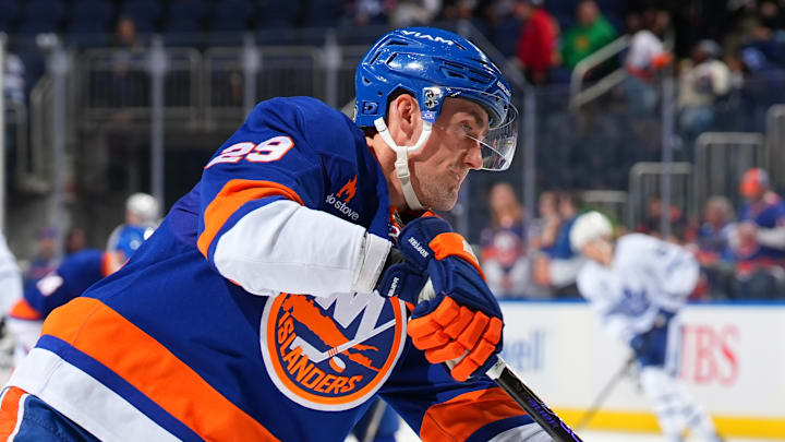 Toronto Maple Leafs v New York Islanders