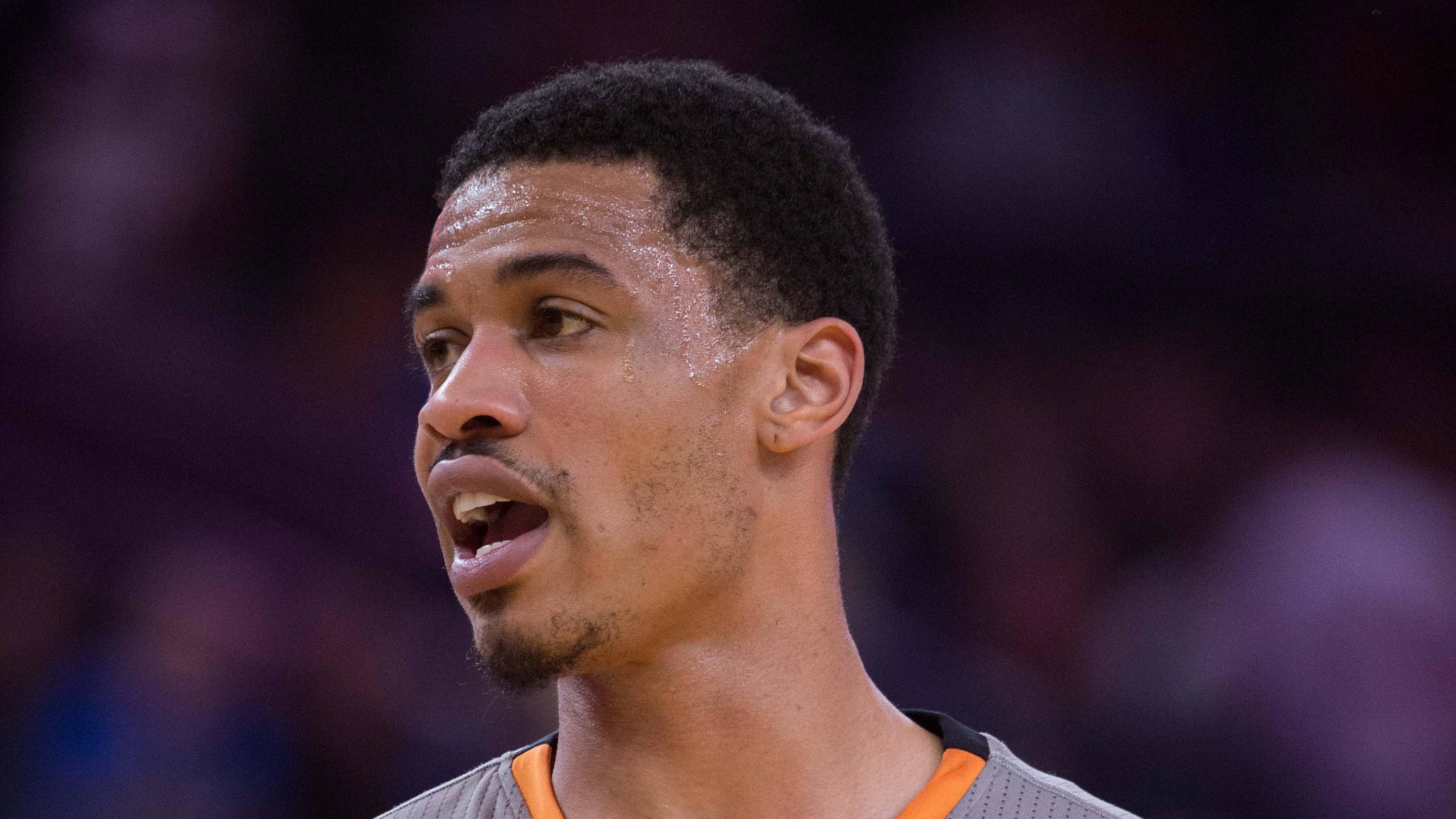 Former Suns high-flyer shows love for his time in Phoenix
