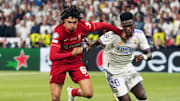 Liverpool y Real Madrid se enfrentan por octavos de final de Champions League