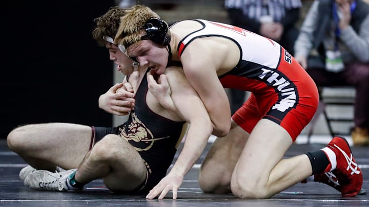 Seymour High School's Cael Leisgang wrestles against Gale-Ettrick-Trempealeau/Melrose-Mindoro's Aaron Dunigan in a Division 2 215-pound quarterfinal match during the WIAA state individual wrestling tournament on February 27, 2025, Wis. Tork Mason/USA TODAY NETWORK-Wisconsin Seymour High School's Cael Leisgang wrestles against Gale-Ettrick-Trempealeau/Melrose-Mindoro's Aaron Dunigan in a Division 2 215-pound quarterfinal match during the WIAA state individual wrestling tournament on February 27, 2025, Wis. Tork Mason/USA TODAY NETWORK-Wisconsin