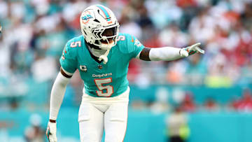 San Francisco 49ers v Miami Dolphins
