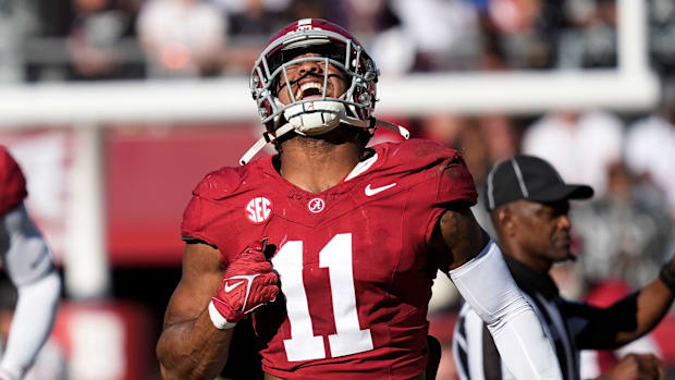 Alabama Crimson Tide linebacker Jihaad Campbell celebrates after sacking Mercer quarterback Whitt Newbauer Alabama Crimson Tide linebacker Jihaad Campbell celebrates after sacking Mercer quarterback Whitt Newbauer