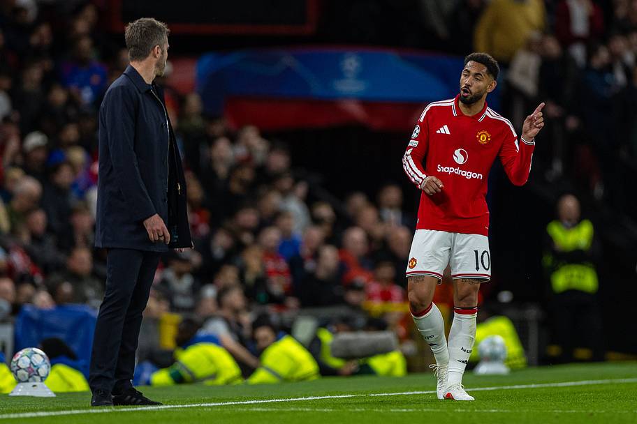 Michael Carrick, Matheus Cunha