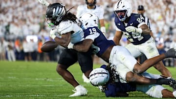 Penn State football defensive end Chaz Coleman against Oregon