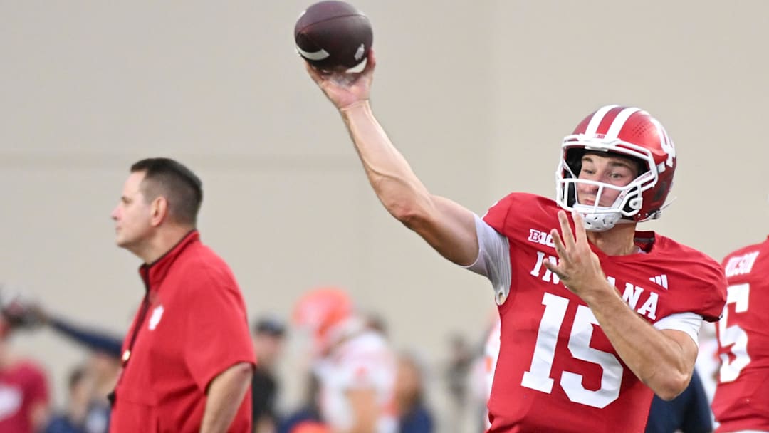 Indiana Hoosiers quarterback Fernando Mendoza is the favorite to win the Heisman this season.
