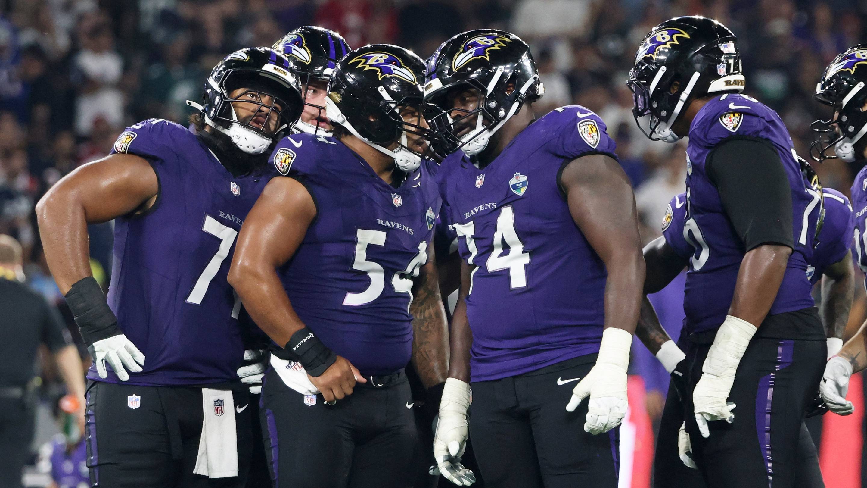 6 Practice Squad Players the Ravens Could Target for the Center Position