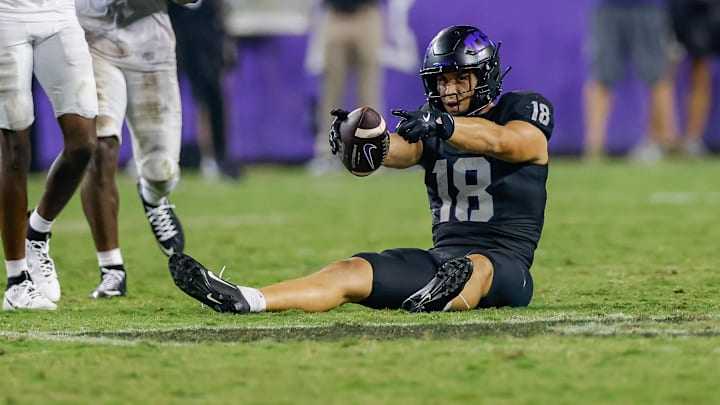 Sep 14, 2024; Fort Worth, Texas, USA; TCU Horned Frogs wide receiver Jack Bech (18) signals first down after a catch during the fourth quarter against the UCF Knights at Amon G. Carter Stadium. Mandatory Credit: Andrew Dieb-Imagn Images Sep 14, 2024; Fort Worth, Texas, USA; TCU Horned Frogs wide receiver Jack Bech (18) signals first down after a catch during the fourth quarter against the UCF Knights at Amon G. Carter Stadium. Mandatory Credit: Andrew Dieb-Imagn Images