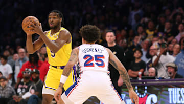 Philadelphia 76ers v Los Angeles Lakers