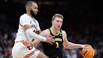 Michigan v Auburn