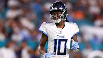 Tennessee Titans v Miami Dolphins
