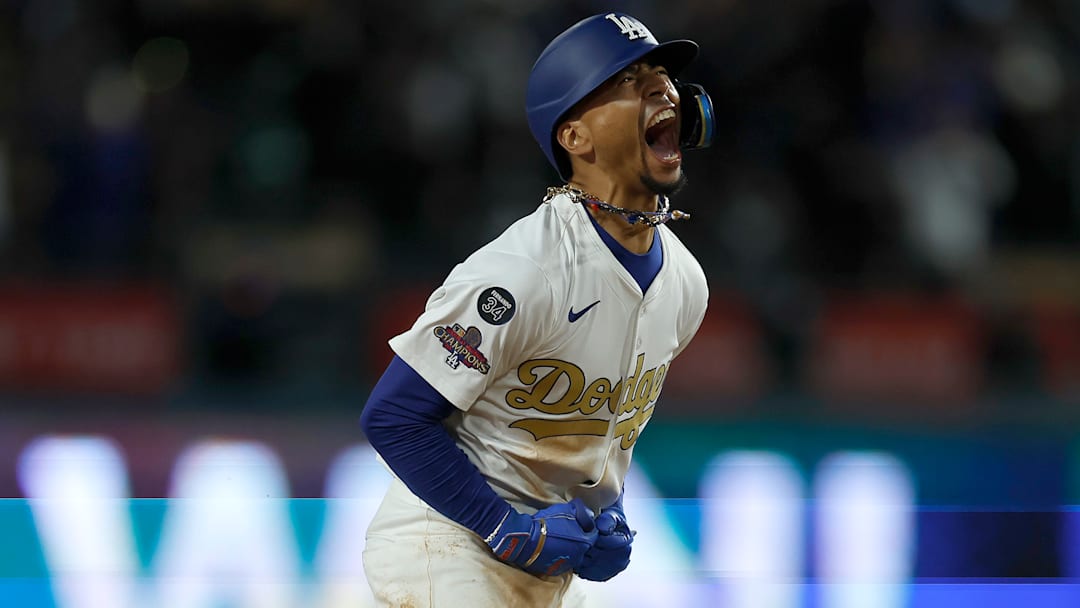 Detroit Tigers v Los Angeles Dodgers