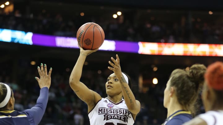 Apr 1, 2018; Columbus, OH, USA; Mississippi State Lady Bulldogs guard Victoria Vivians (35) shoots over Notre Dame Fighting Irish forward Kristina Nelson (21) during the second quarter in the championship game of the women's Final Four in the 2018 NCAA Tournament at Nationwide Arena. Mandatory Credit: Joe Maiorana-USA TODAY Sports