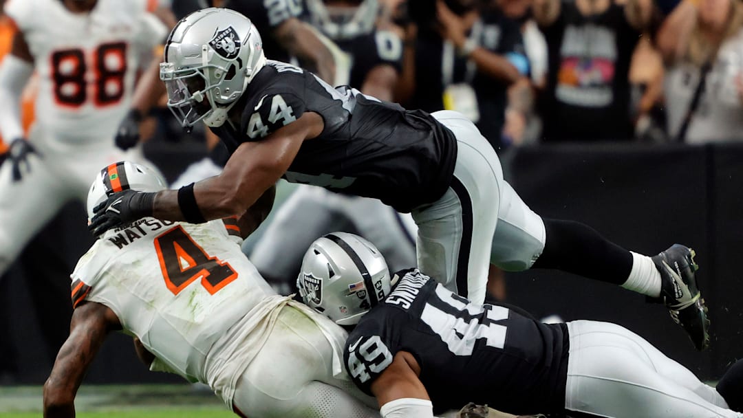 Cleveland Browns v Las Vegas Raiders