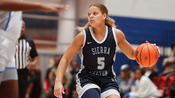 Sierra Canyon dribbles the ball during the game between Bartlett High School and Sierra Canyon School in the 901 Tournament of Champions at Bartlett High School Sierra Canyon dribbles the ball during the game between Bartlett High School and Sierra Canyon School in the 901 Tournament of Champions at Bartlett High School