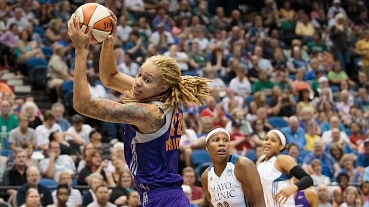 Jun 27, 2015; Minneapolis, MN, USA; Phoenix Mercury center Brittney Griner (42) catches a pass in the second quarter against the Minnesota Lynx at Target Center. Mandatory Credit: Brad Rempel-Imagn Images