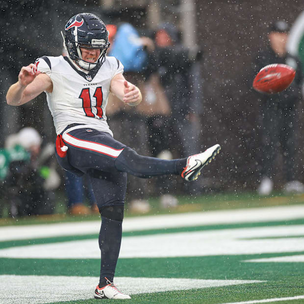 Cameron Johnston (11)