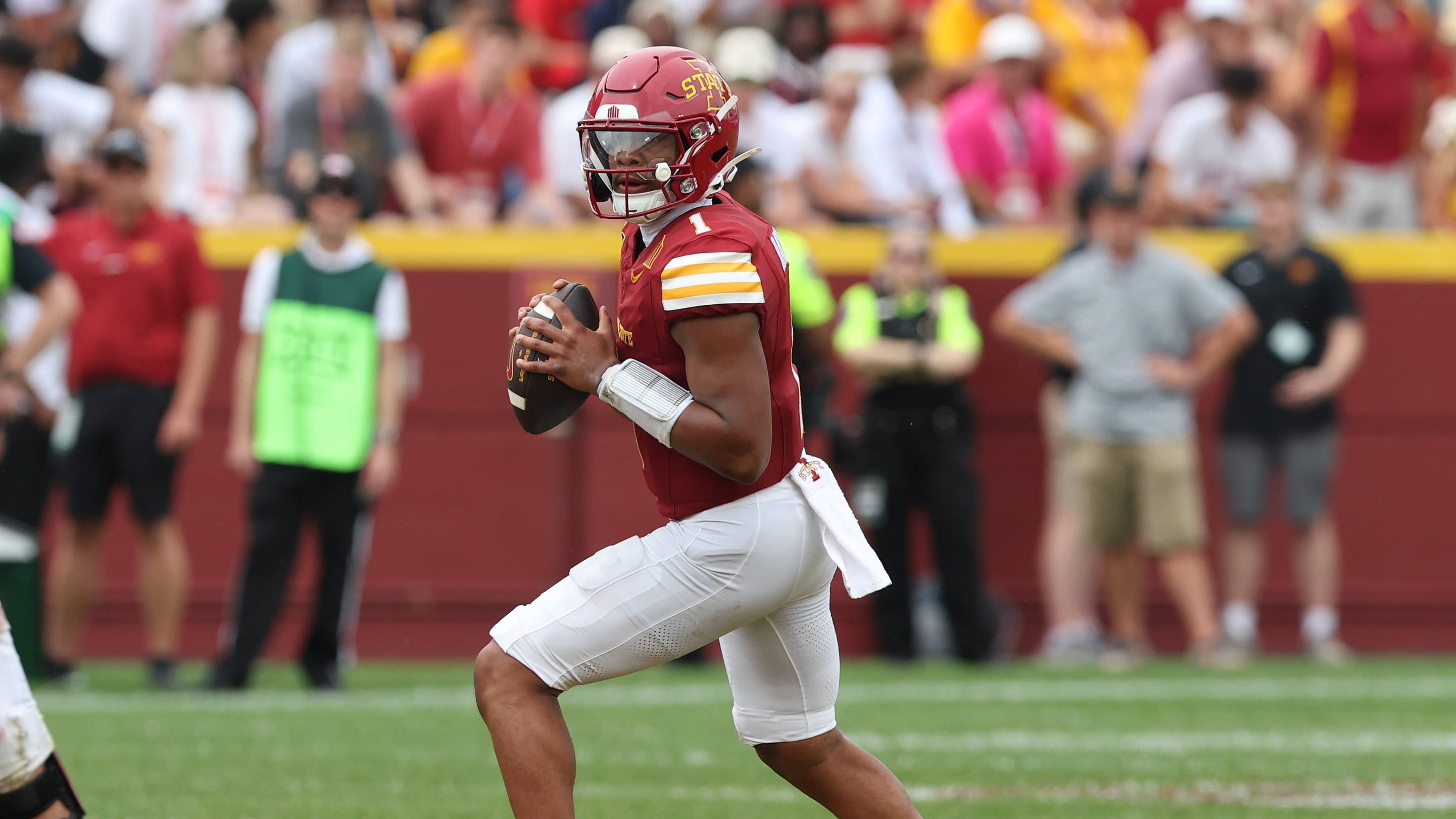 What We Learned About Jaylen Raynor in Iowa State Football Debut