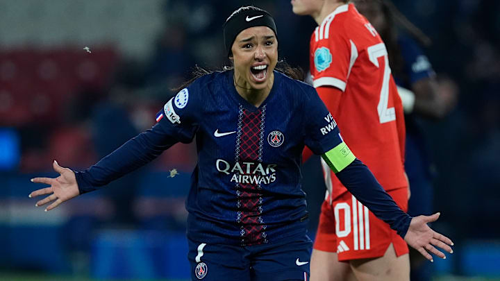 Sakina Karchaoui et le PSG féminin reçoivent le Paris FC Sakina Karchaoui et le PSG féminin reçoivent le Paris FC