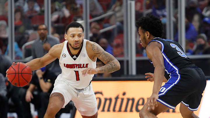 Louisville's Carlik Jones dribbles the ball against Duke's Jeremy Roach.
01/23/21