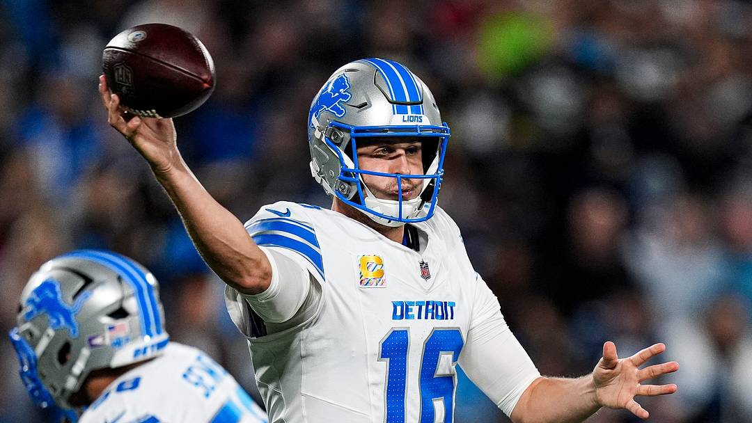 Detroit Lions quarterback Jared Goff (16) makes a pass against Carolina Panthers during the first half at Bank of America Stadium in Charlotte on Sunday, Oct. 4, 2026.