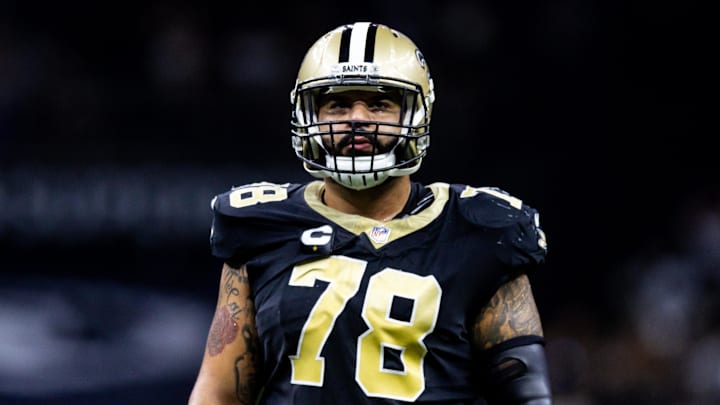 Sep 10, 2023; New Orleans, Louisiana, USA; New Orleans Saints center Erik McCoy (78) on a time out against the Tennessee Titans  during the first half at the Caesars Superdome. Mandatory Credit: Stephen Lew-Imagn Images