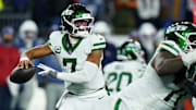 Nov 13, 2025; Foxborough, Massachusetts, USA; New York Jets quarterback Justin Fields (7) throws a pass against the New England Patriots in the fourth quarter at Gillette Stadium. Mandatory Credit: David Butler II-Imagn Images