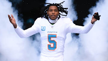 New York Jets v Miami Dolphins