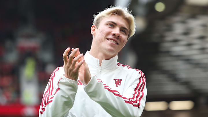 Manchester United v RC Lens - Pre-Season Friendly Manchester United v RC Lens - Pre-Season Friendly