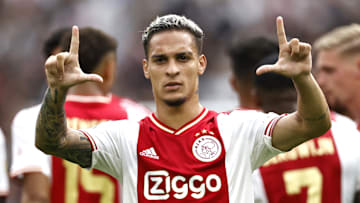 Antony, destaque do Ajax, está na mira do Manchester United