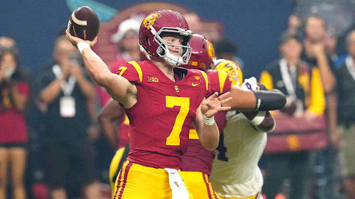 Sep 1, 2024; Paradise, Nevada, USA; Southern California Trojans quarterback Miller Moss (7) throws a pass against the LSU Tigers during the first quarter at Allegiant Stadium. 