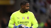 Mike Maignan devrait être de retour le week-end prochain avec le Milan AC