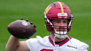 Washington Commanders tight end Zach Ertz during practice at Ciudad Deportiva del Real Madrid.