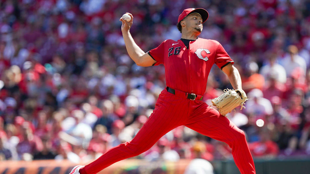 Cincinnati Reds pitcher Chase Burns (26) delivers a pitch in the first inning of a MLB game between the Cincinnati Reds and Houston Astros, Saturday, May 9, 2026, at Great American Ball Park in downtown Cincinnati.