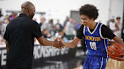 Bremerton guard Jalen Davis (10). 