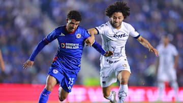 Cruz Azul v Pumas UNAM 