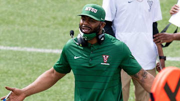 Mississippi Valley State coach Vincent Dancy against Alabama State at Hornet Stadium in Montgomery, Ala., on Saturday April 10, 2021.

Asu78