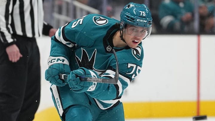 Danil Gushchin joins the Colorado Avalanche looking to earn a spot in the club's bottom six.