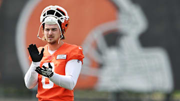 Jun 12, 2025; Berea, OH, USA; Cleveland Browns quarterback Kenny Pickett (8) looks on during mini camp at CrossCountry Mortgage Campus. Mandatory Credit: Ken Blaze-Imagn Images