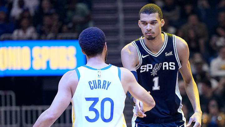 San Antonio Spurs v Golden State Warriors