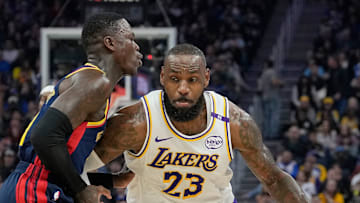 Los Angeles Lakers v Golden State Warriors