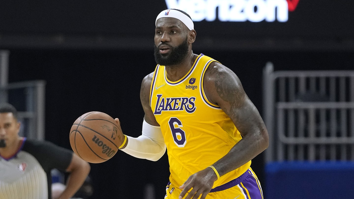 Los Angeles Lakers Fantasy Basketball Team Names for the 2021-22 Season